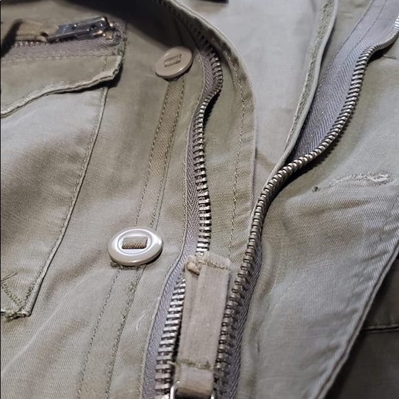 Express lightweight jacket - Picture 3 of 8